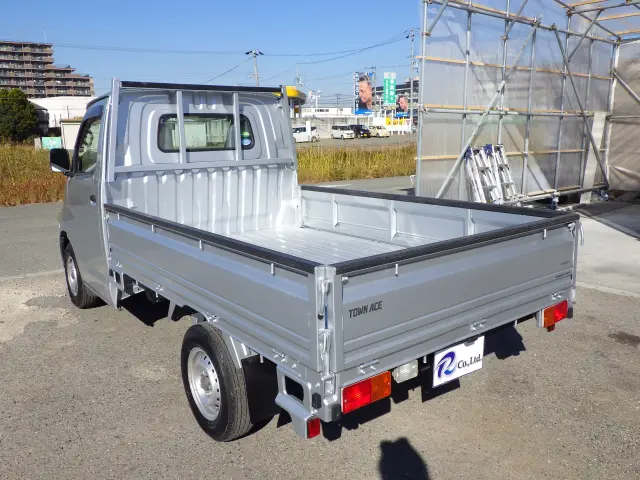 トヨタ タウンエーストラック DBF-S402U(2WD)の写真23