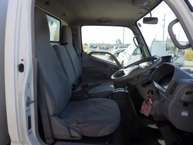 トヨタ ダイナ LDF-KDY231(2WD)の写真7