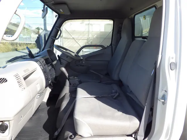 トヨタ ダイナ LDF-KDY231(2WD)の写真8