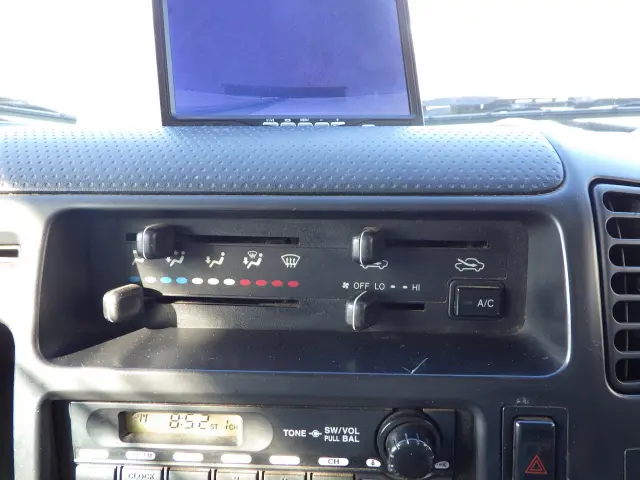 トヨタ ダイナ LDF-KDY231(2WD)の写真12