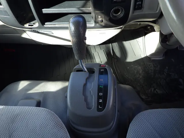 トヨタ ダイナ LDF-KDY231(2WD)の写真15