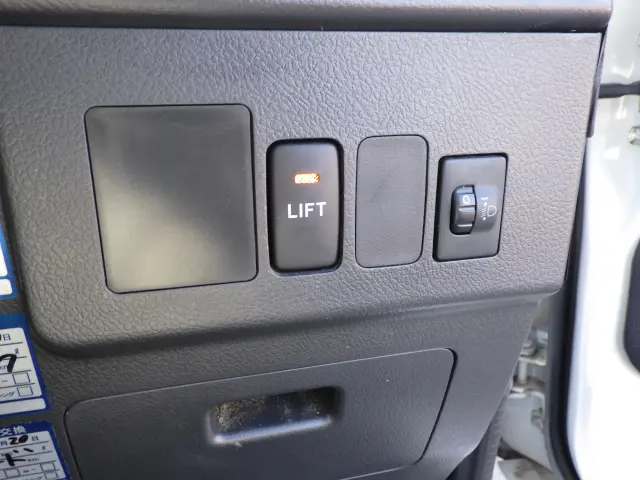 トヨタ タウンエーストラック DBF-S402Ｕ改(2WD)の写真12