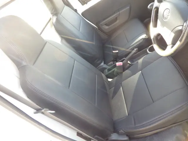 トヨタ タウンエーストラック DBF-S402U(2WD)の写真8