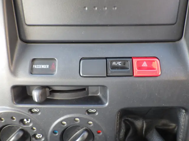 トヨタ タウンエーストラック DBF-S402U(2WD)の写真13