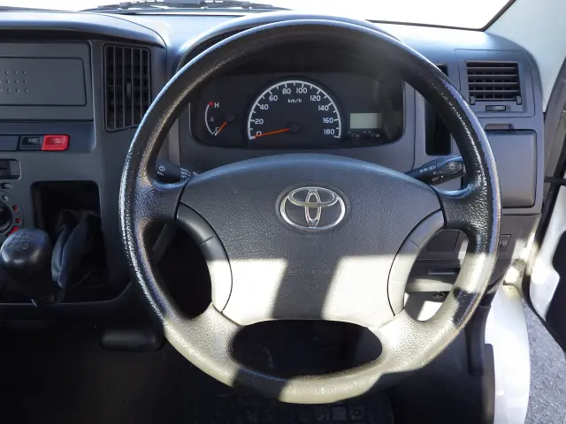 トヨタ タウンエーストラック DBF-S402U(2WD)の写真18