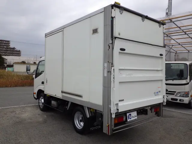 トヨタ ダイナ TKG-XZU605(2WD)の写真2