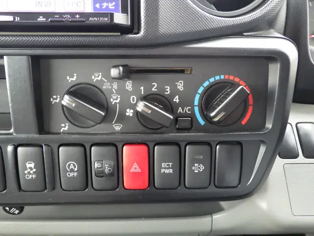 トヨタ ダイナ TKG-XZU605(2WD)の写真11