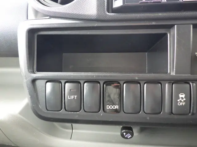 トヨタ ダイナ TKG-XZU605(2WD)の写真12