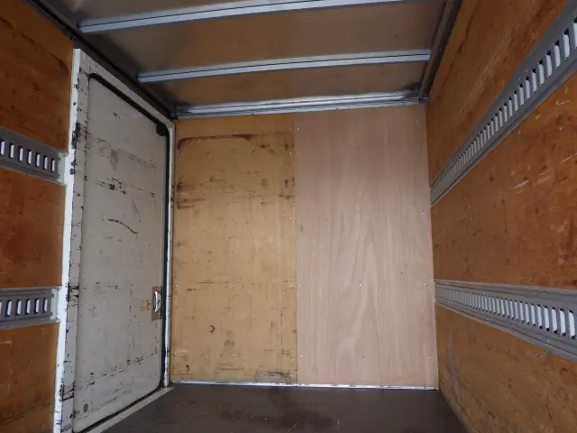 トヨタ ダイナ TKG-XZU605(2WD)の写真19