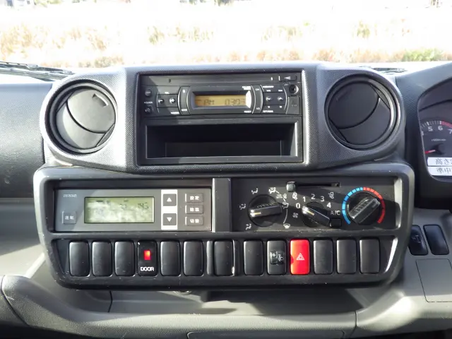 トヨタ ダイナ ABF-TRY230(2WD)の写真9