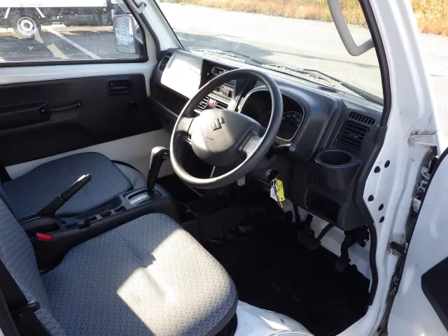 スズキ キャリイ EBD-DA16T(2WD)の写真6
