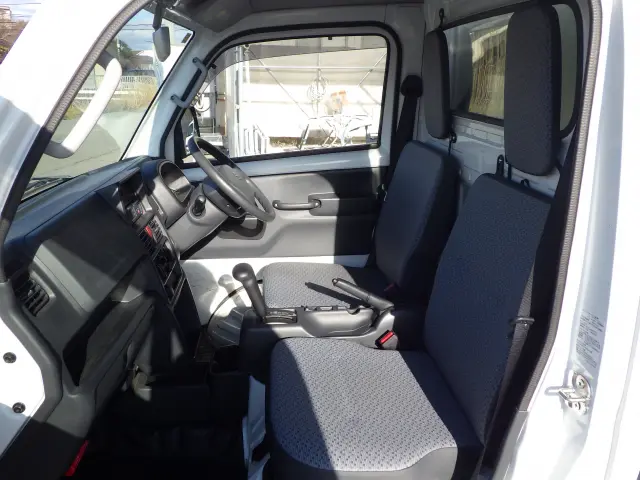スズキ キャリイ EBD-DA16T(2WD)の写真8