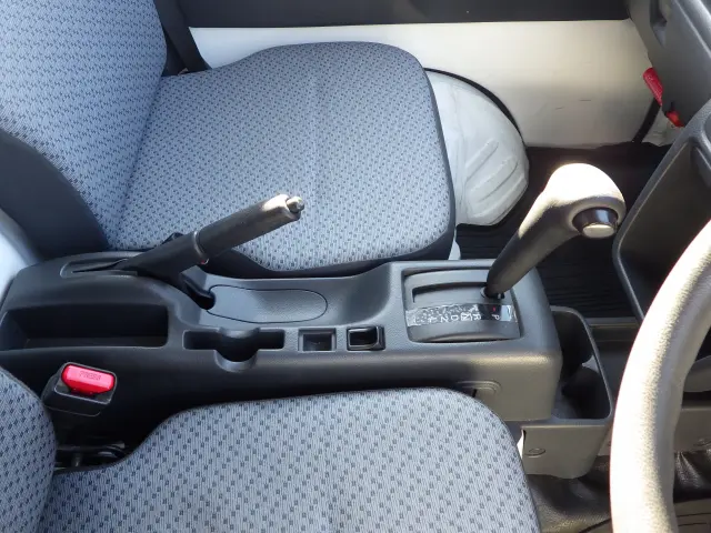スズキ キャリイ EBD-DA16T(2WD)の写真14