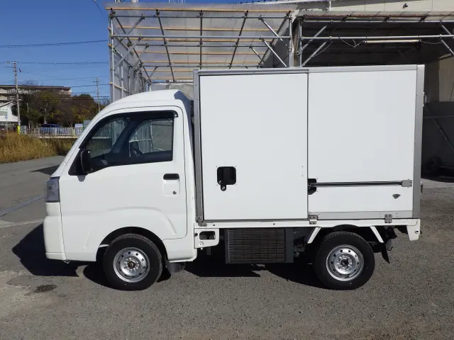 ダイハツ ハイゼットトラック 3BD-S510P(4WD)の写真3