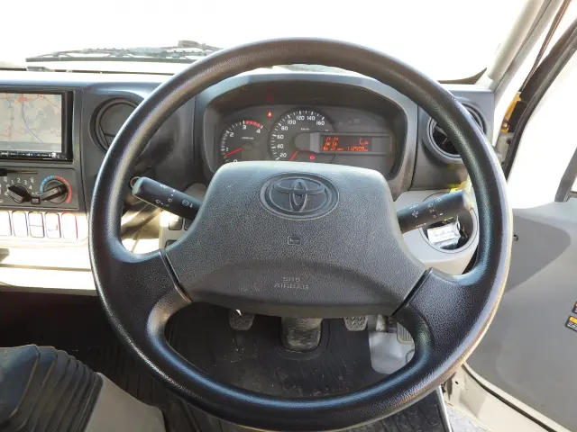 トヨタ トヨエース TKG-XZU710(2WD)の写真15