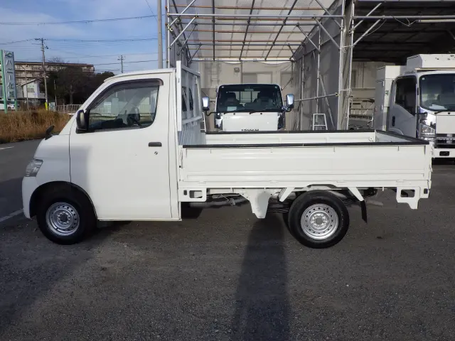 トヨタ ライトエーストラック DBF-S402U(2WD)の写真3