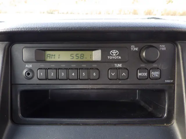 トヨタ ライトエーストラック DBF-S402U(2WD)の写真10