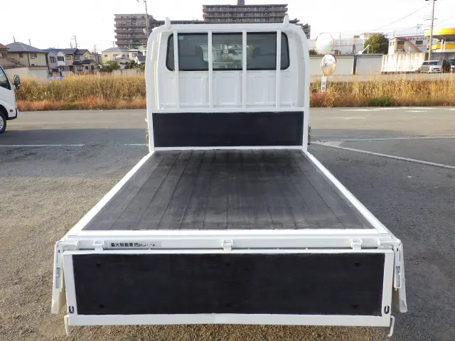 いすゞ エルフ BKG-NHR85A(2WD)の写真24