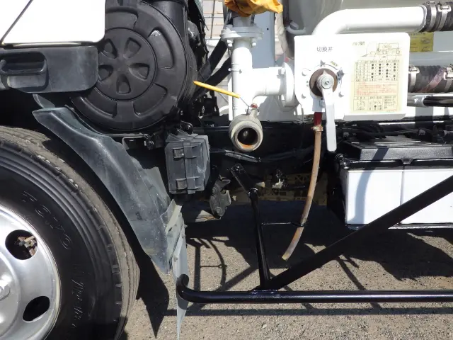 日野 デュトロ BDG-XZU404X(2WD)の写真46