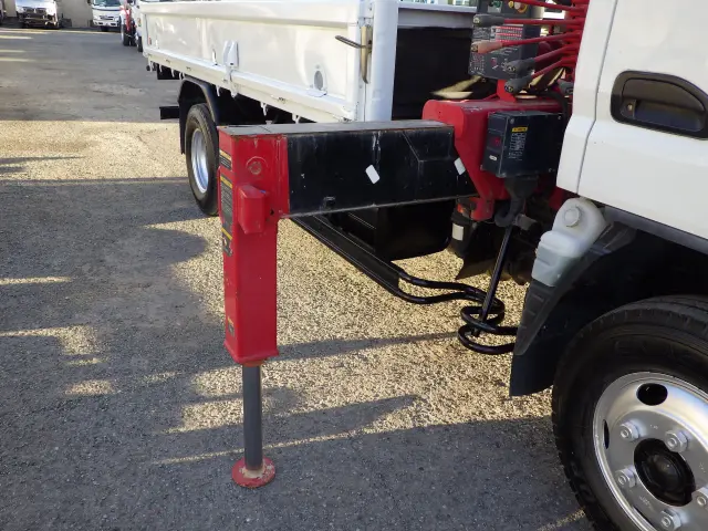 三菱 キャンター TPG-FEA50(2WD)の写真26