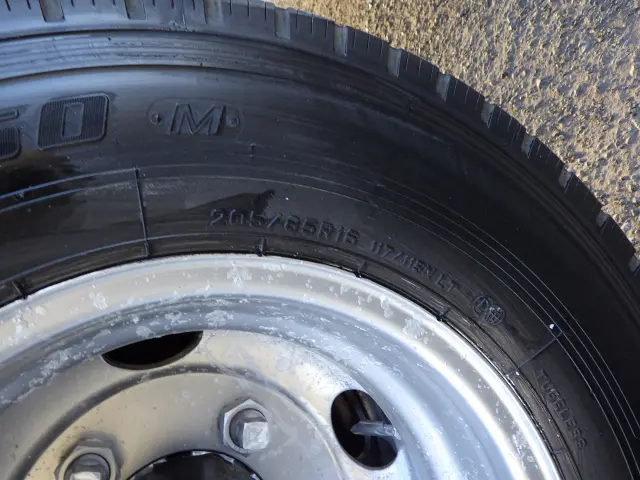 三菱 キャンター TPG-FEA50(2WD)の写真34