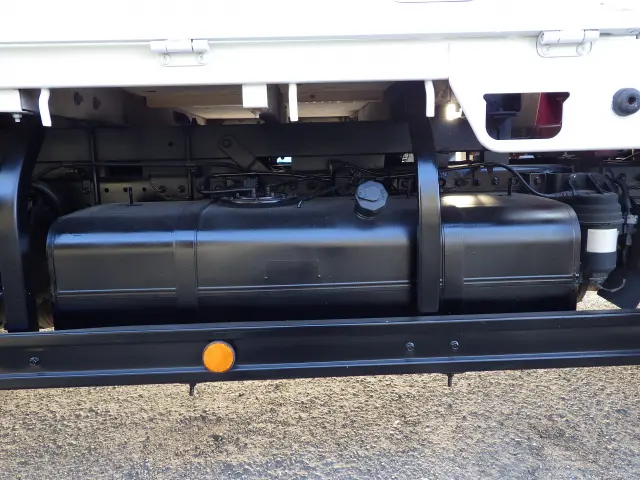 三菱 キャンター TPG-FEA50(2WD)の写真37