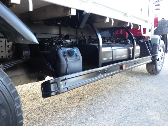 三菱 キャンター TPG-FEA50(2WD)の写真38