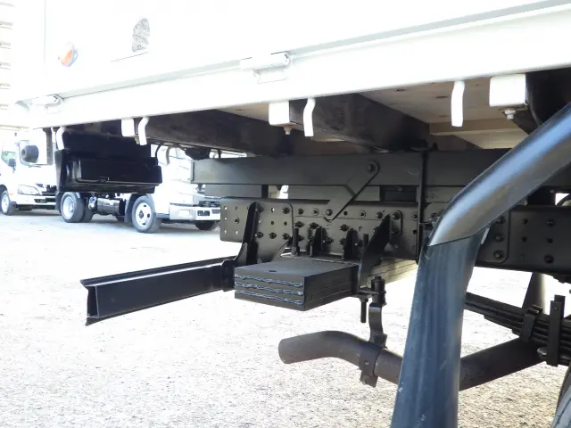 三菱 キャンター TPG-FEA50(2WD)の写真39