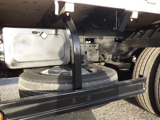 三菱 キャンター TPG-FEA50(2WD)の写真40