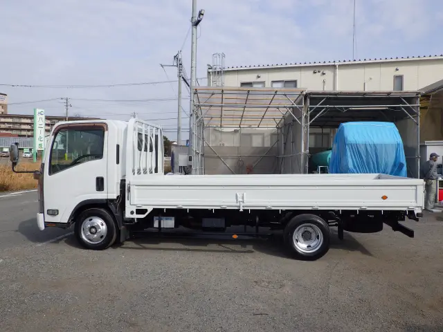 いすゞ エルフ TKG-NPR85AR(2WD)の写真3