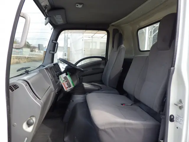いすゞ エルフ TKG-NPR85AR(2WD)の写真8