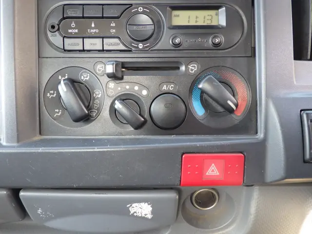 マツダ タイタン TRG-LHR85A(2WD)の写真12