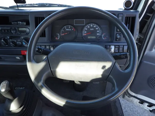 マツダ タイタン TRG-LHR85A(2WD)の写真18