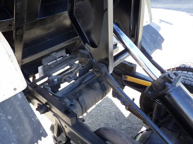 三菱 キャンター 2PG-FBA60(2WD)の写真32