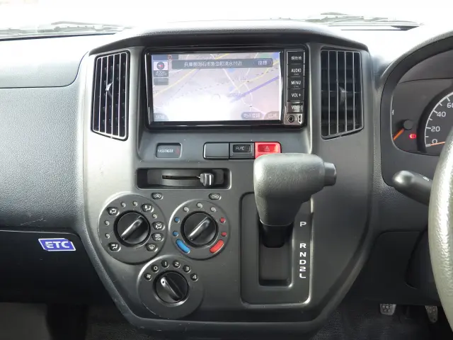 トヨタ ライトエーストラック DBF-S402U(2WD)の写真9