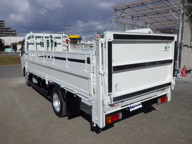 トヨタ ダイナ TKG-XZU655(2WD)の写真2