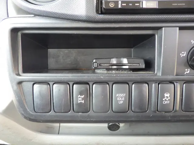 トヨタ ダイナ TKG-XZU655(2WD)の写真12