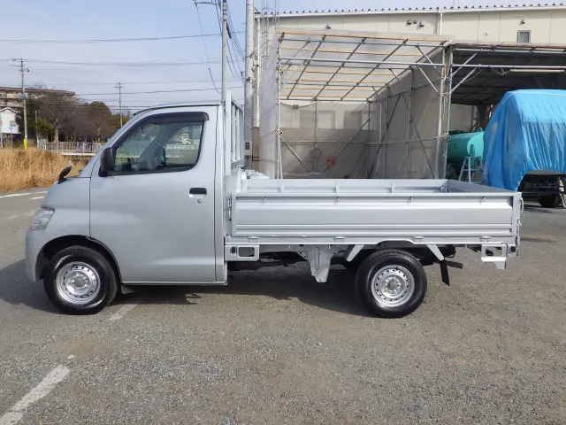 トヨタ タウンエーストラック DBF-S402U(2WD)の写真3