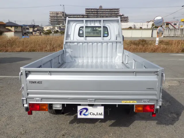 トヨタ タウンエーストラック DBF-S402U(2WD)の写真5
