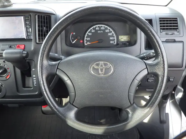 トヨタ タウンエーストラック DBF-S402U(2WD)の写真17