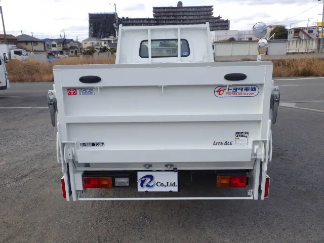 トヨタ ライトエーストラック DBF-S402U(2WD)の写真5