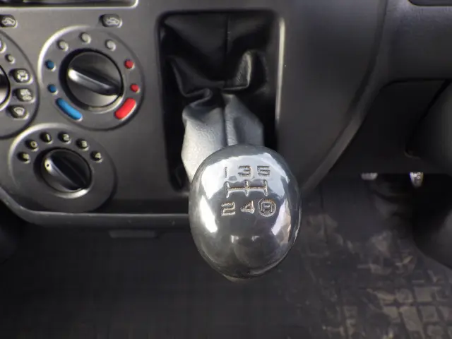 トヨタ ライトエーストラック DBF-S402U(2WD)の写真11