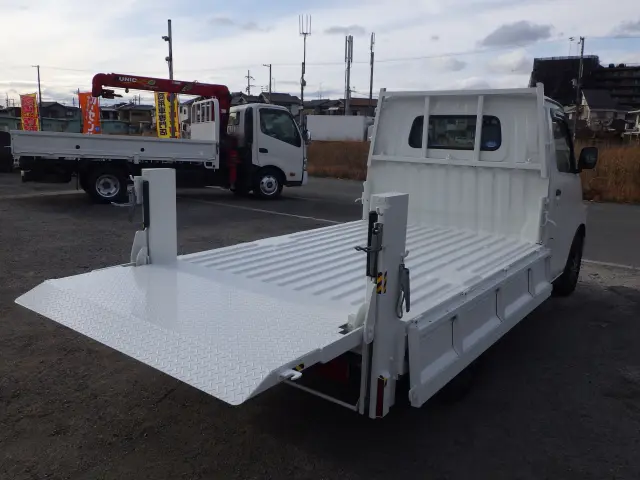 トヨタ ライトエーストラック DBF-S402U(2WD)の写真20