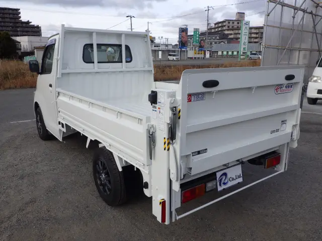 トヨタ ライトエーストラック DBF-S402U(2WD)の写真21