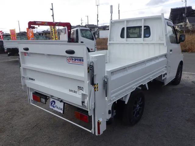 トヨタ ライトエーストラック DBF-S402U(2WD)の写真22