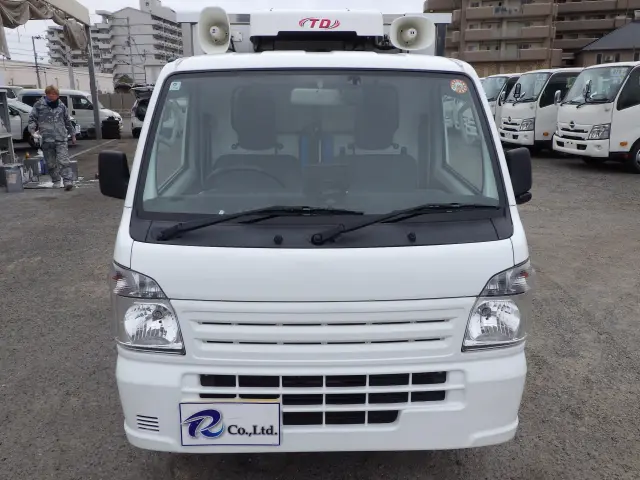 スズキ アルトバン EBD-DA16T(2WD)の写真4