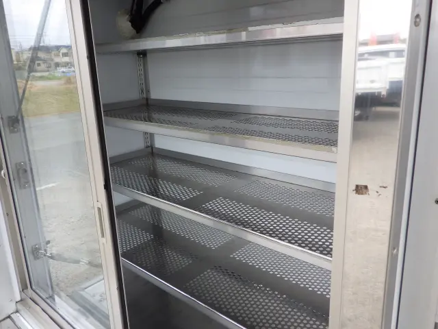 スズキ アルトバン EBD-DA16T(2WD)の写真26