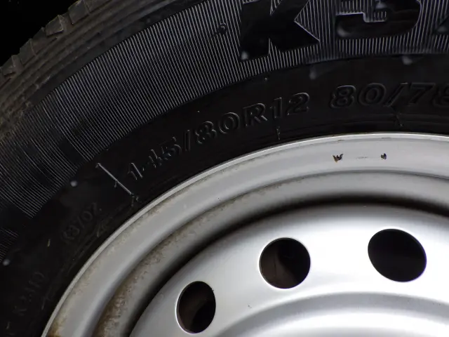 スズキ アルトバン EBD-DA16T(2WD)の写真40