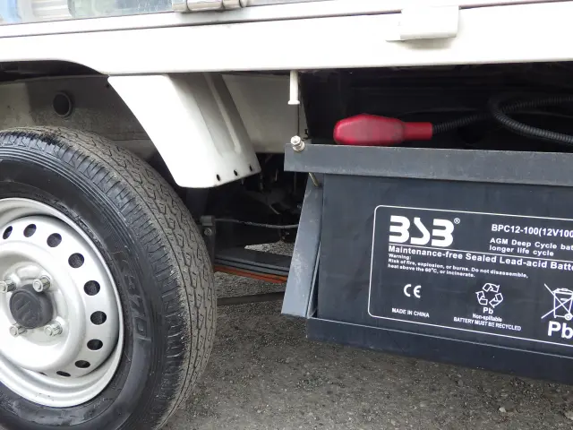 スズキ アルトバン EBD-DA16T(2WD)の写真47