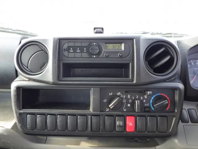 トヨタ ダイナ ＡＢＦ-ＴＲＹ220(2WD)の写真10